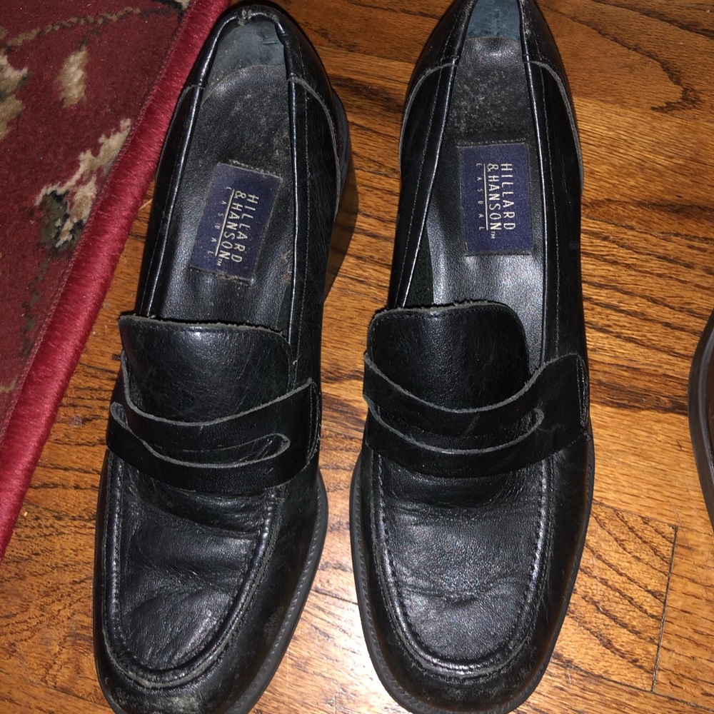 Almost new 2 pair of shoes size 5.5